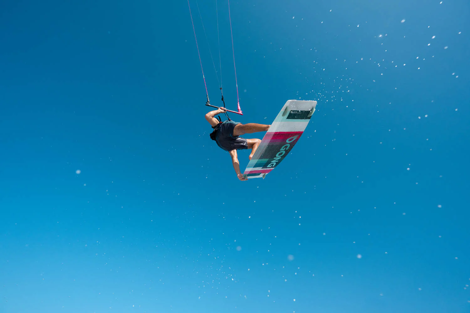 GONG | Kite Ayto - Image 12