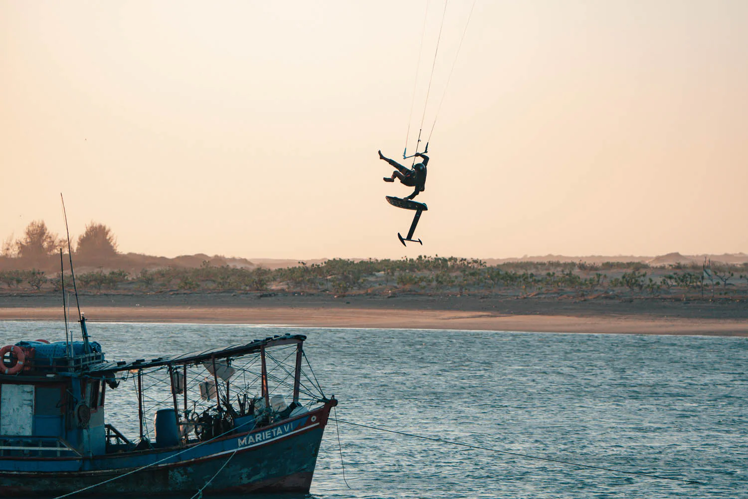 GONG | Kite Ayto - Image 8