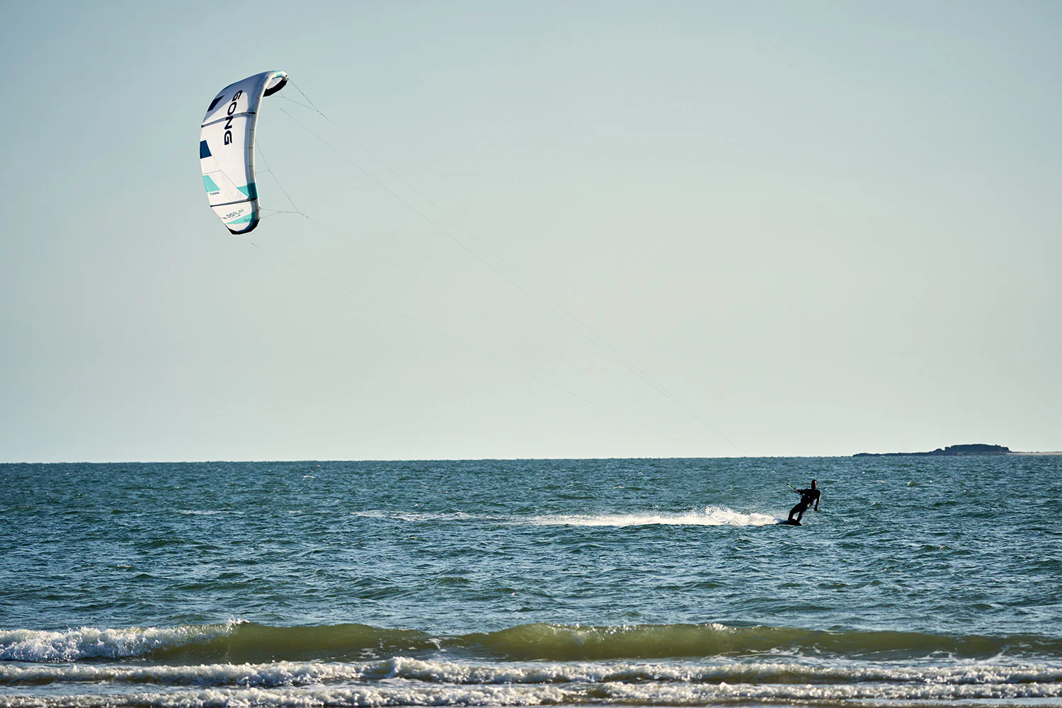 GONG | Kite Display - Image 14