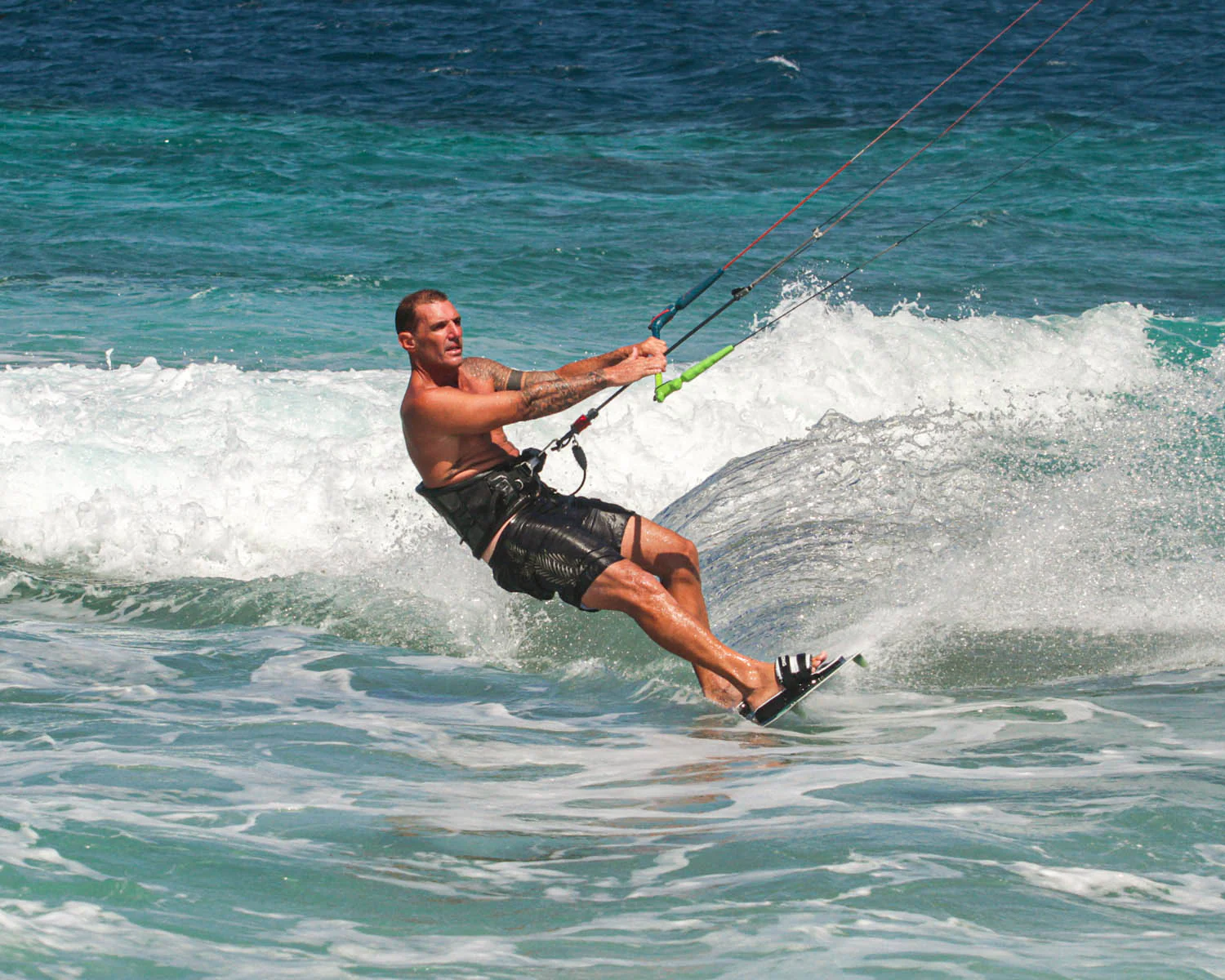 Pack | Pack Kite Display & Twintip Sway - Image 30