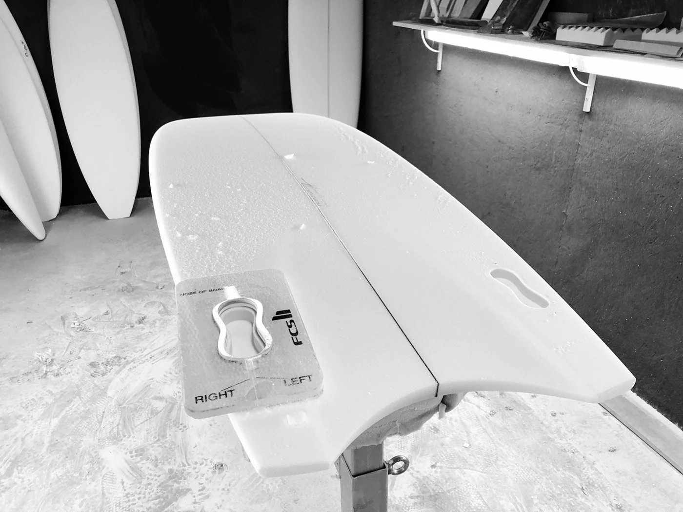 GONG | Factory Surf 5'3 Matata Simone PU Green Moon - Image 6