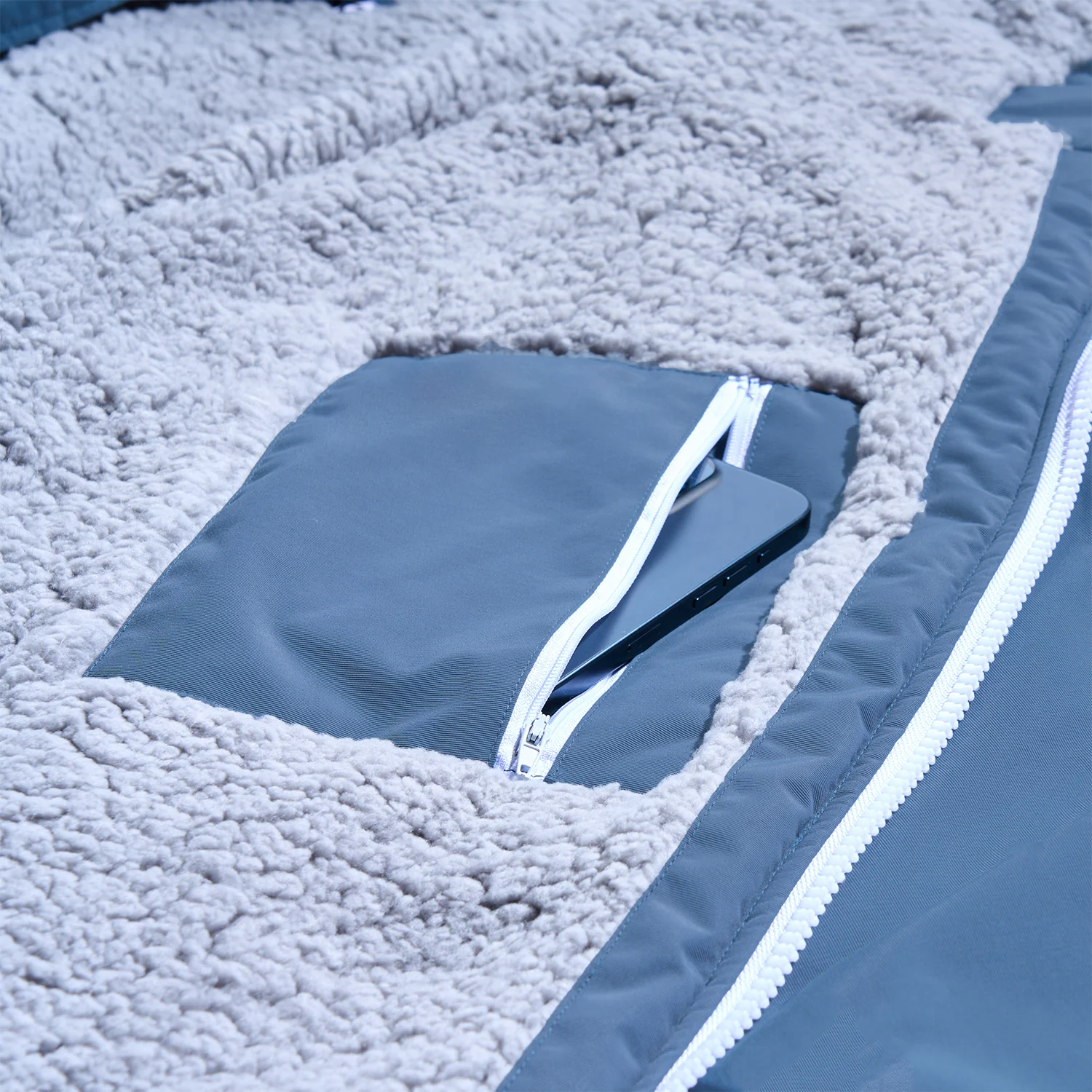 GONG | Poncho Imperméable Bleu - Image 10