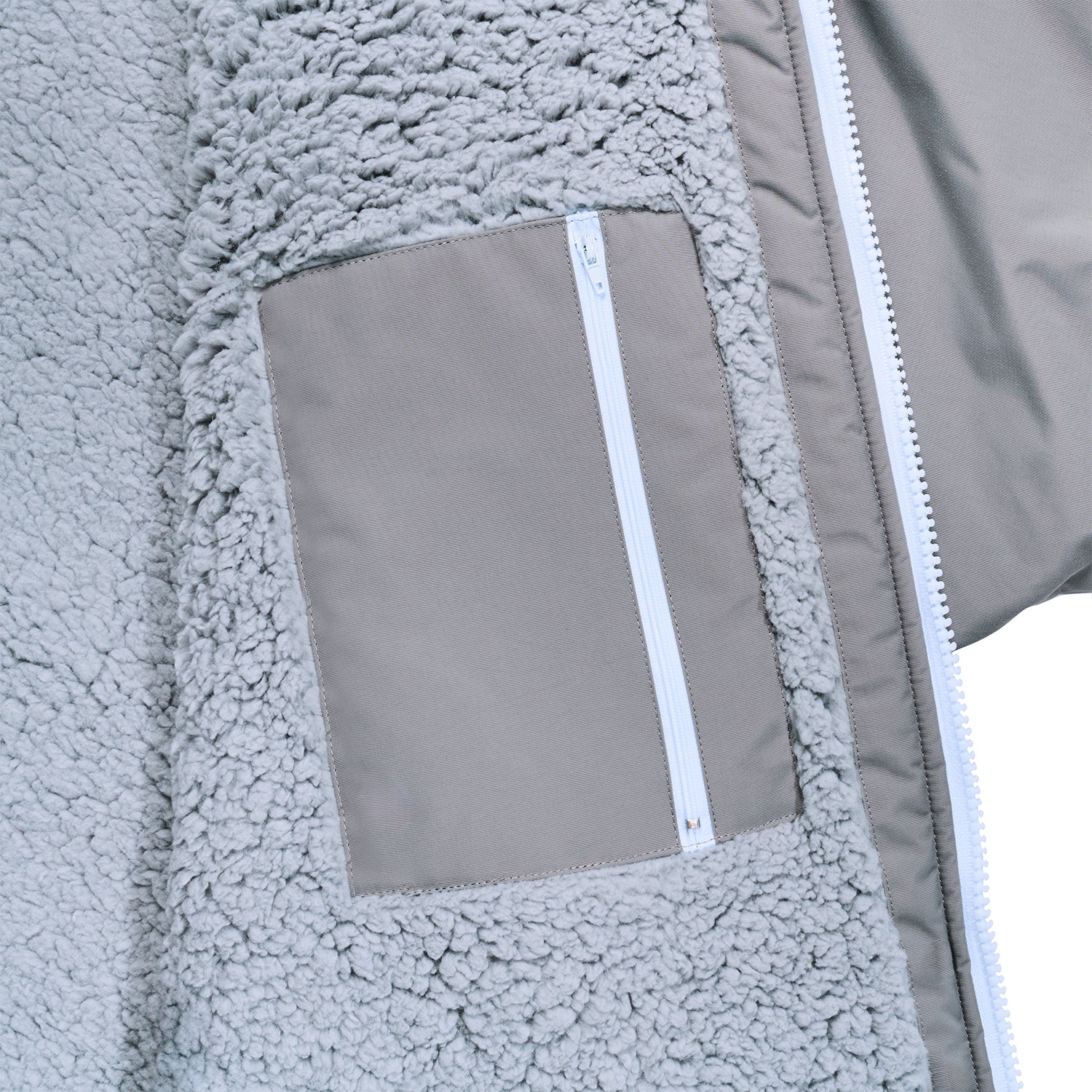 GONG | Poncho Imperméable Gris Clair - Image 5
