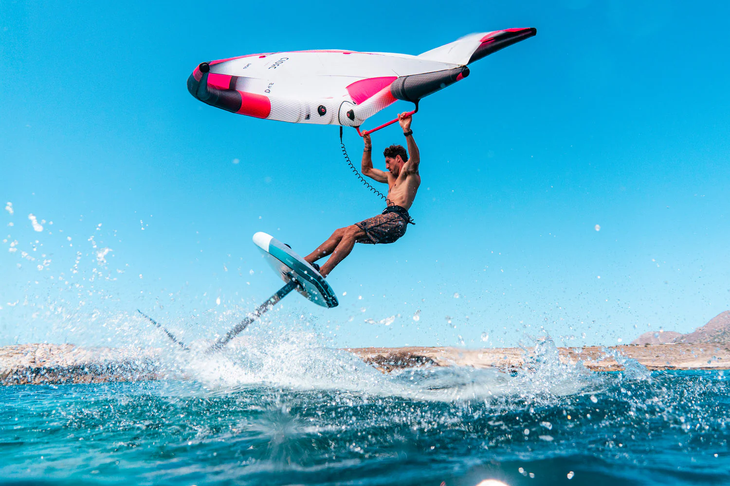 GONG | Wing Foil Board Cruzader Diamond FSP Pro - Image 26