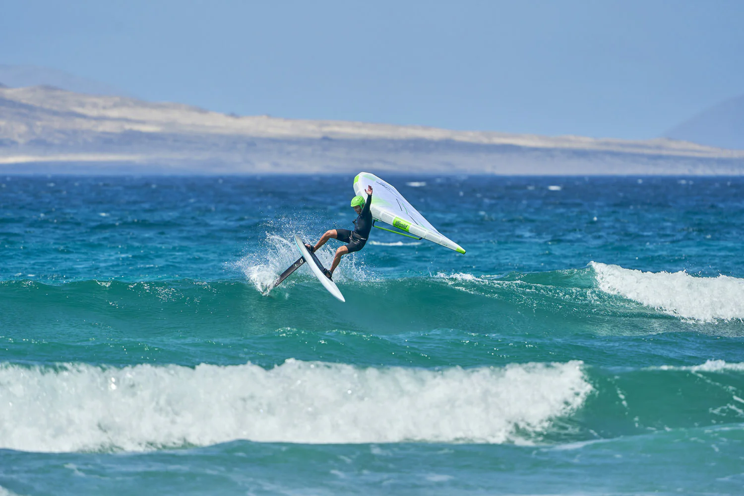 GONG | Wing Foil Board Cruzader Diamond FSP Pro - Image 17