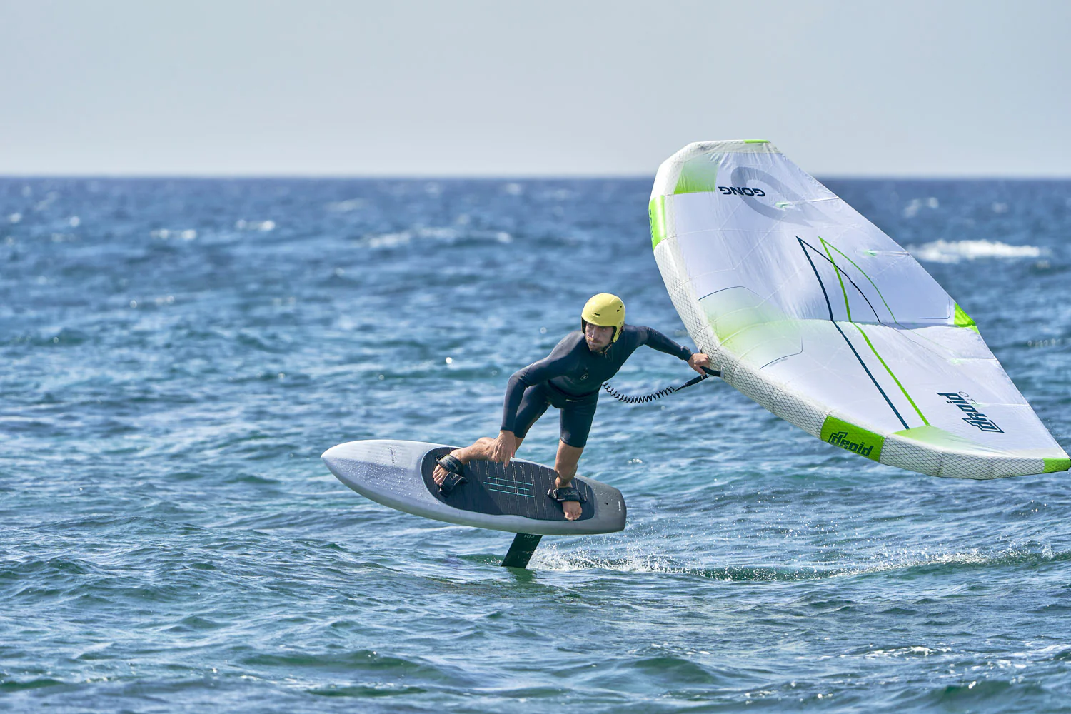 GONG | Wing Foil Board Cruzader Diamond FSP Pro - Image 37