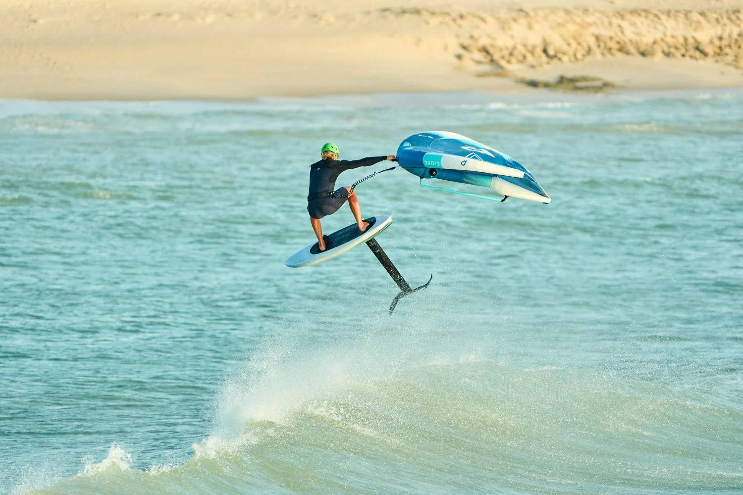 GONG | Wing Foil Board Cruzader Point FSP Pro - Image 33