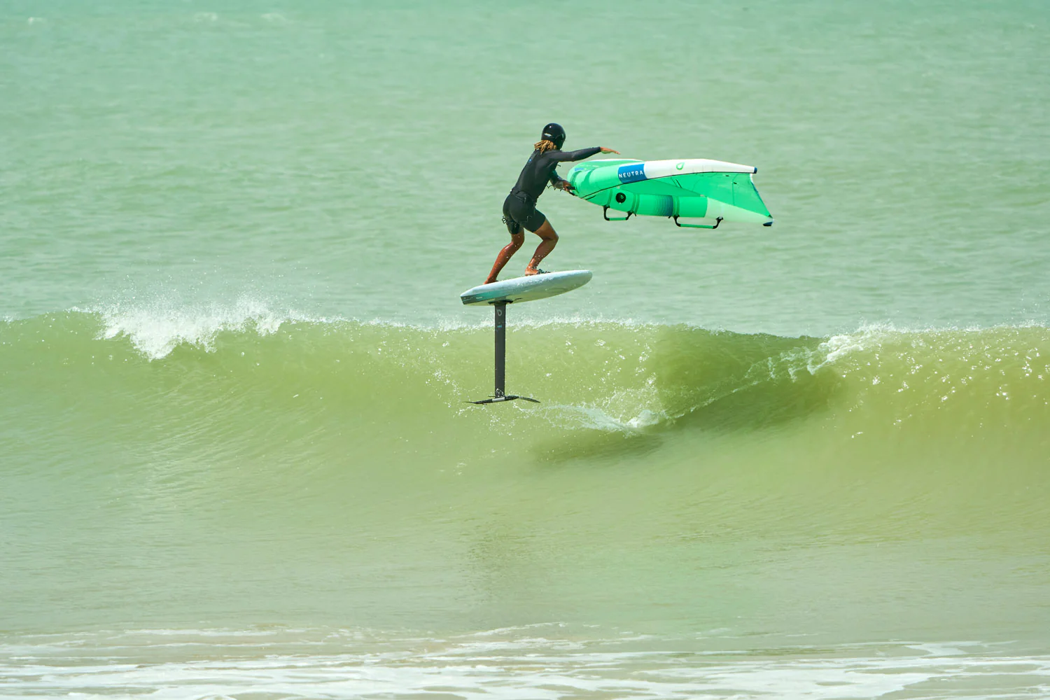 GONG | Wing Foil Board Cruzader Squash FSP Pro - Image 32